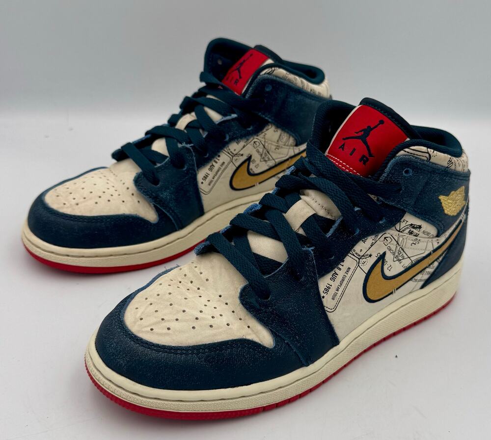 Air Jordan 1 Mid Take Flight Armory Navy Gold White (FN1353-400 Sz 4.5 # 371